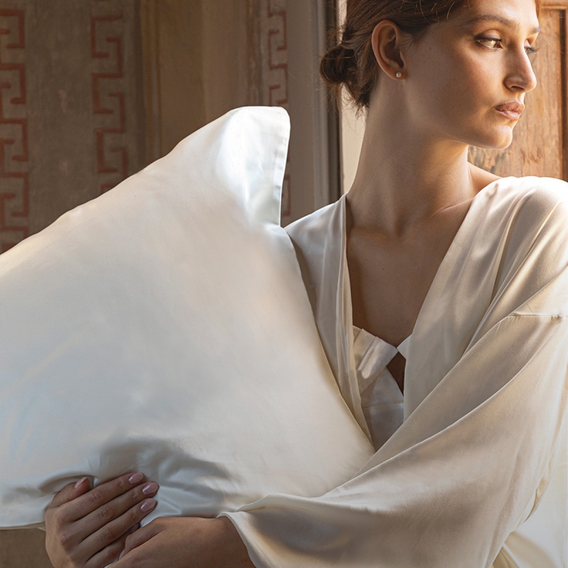 LA GALLERIA Bag-style pillowcase