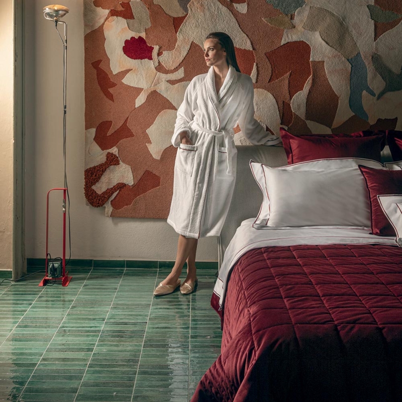 ISOLA Bathrobe