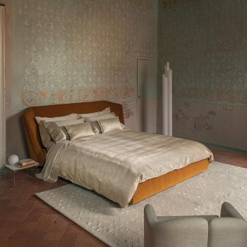 VIA MANZONI Стёганое одеяло