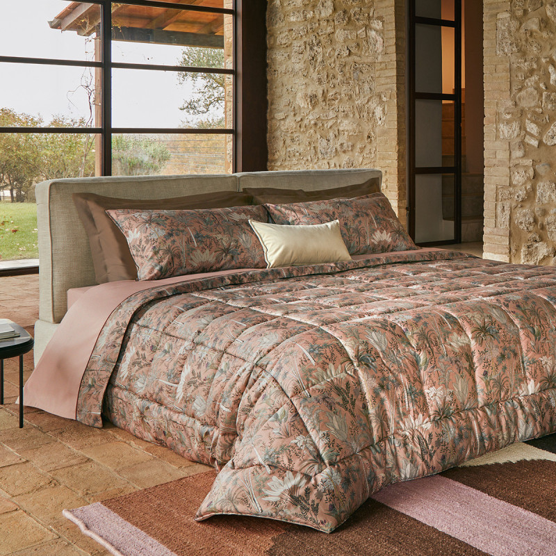 DRAA Comforter