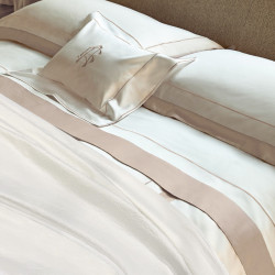 ARENA Bedspread
