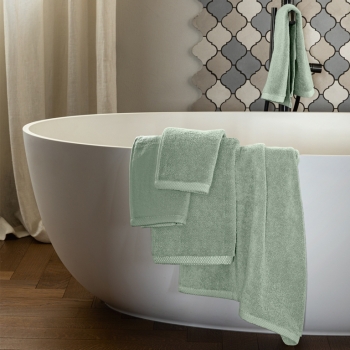SQUARE Towel