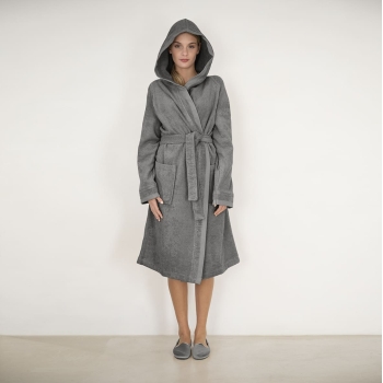 SQUARE Bathrobe