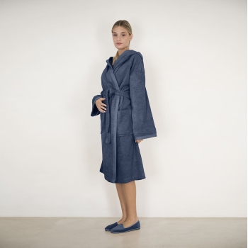 SQUARE Bathrobe