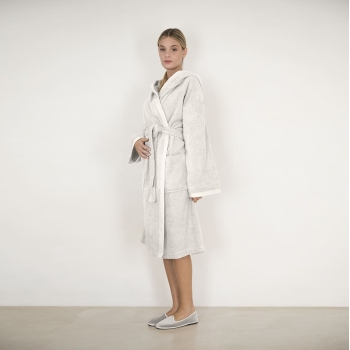SQUARE Bathrobe