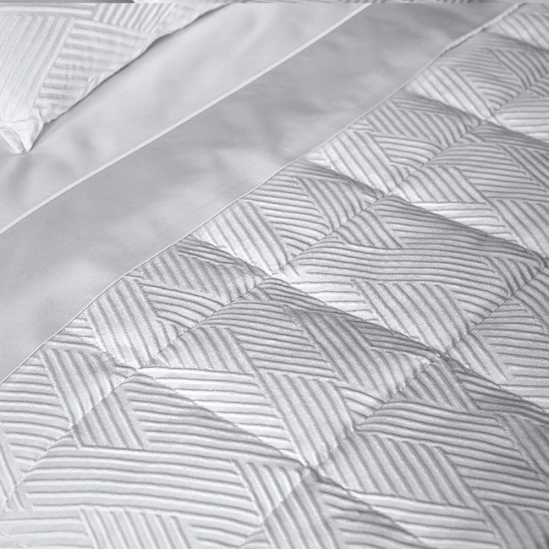 TRIENNALE Steppdecke