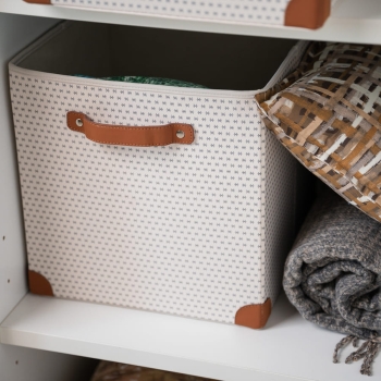STORAGE CUBE